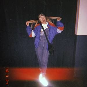 Meet your Posher, Athea